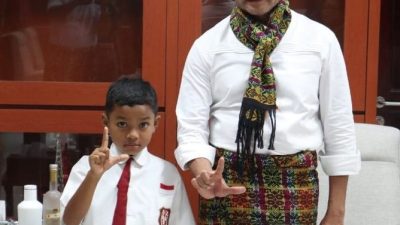 Bangga! Nono, Siswa Kelas 2 Sd Ntt Juara Kompetisi Matematika Tingkat Dunia