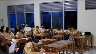 Sekolah Jam 5 Pagi Di Ntt